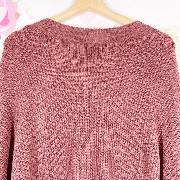 American Eagle Outfitters AEO Maroon V Neck Long Sleeves Knit Sweater M - Picture 7 of 10